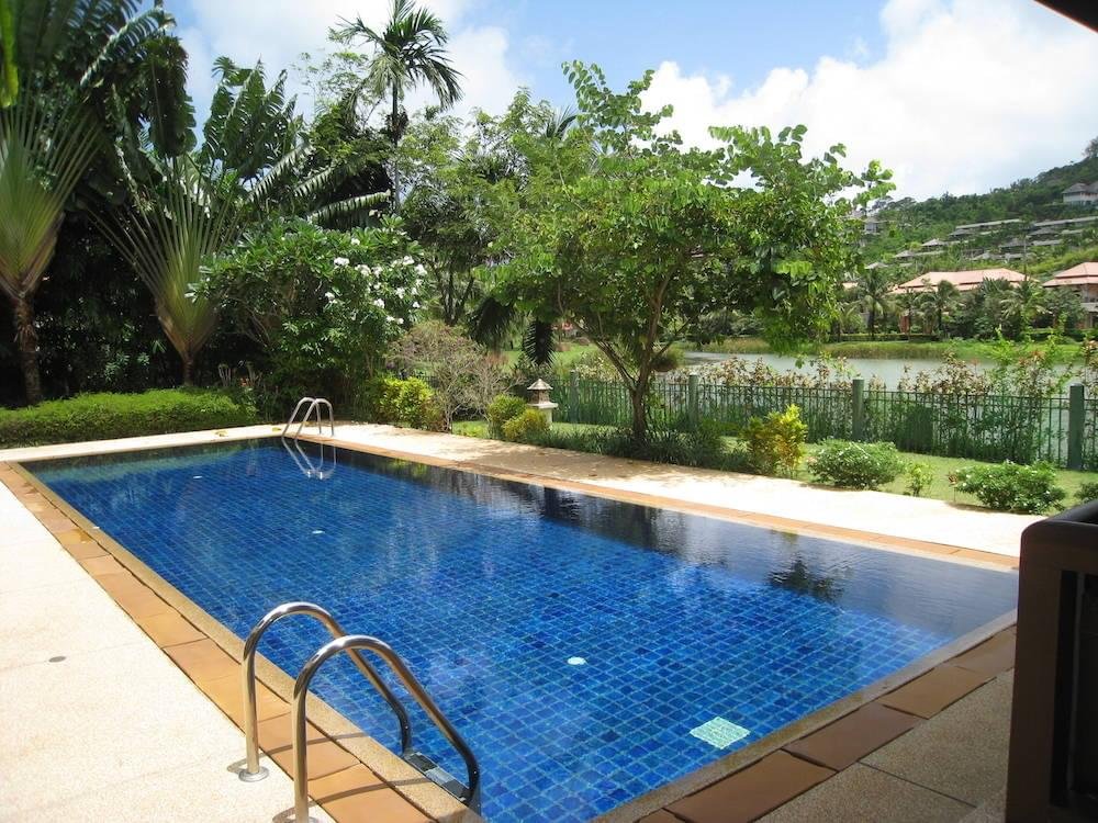Property image - full photo 15