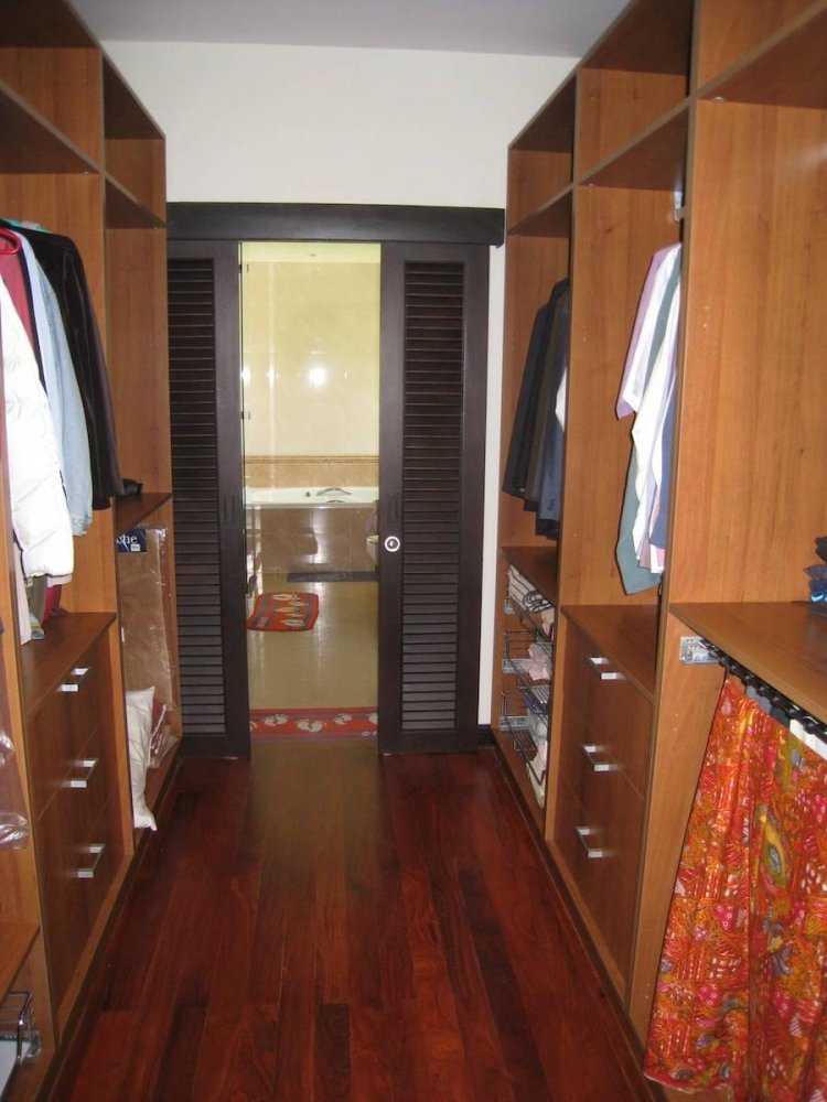 Property image - full photo 43