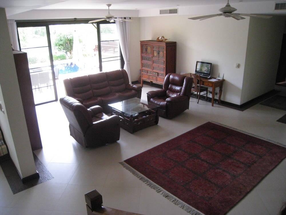 Property image - full photo 23