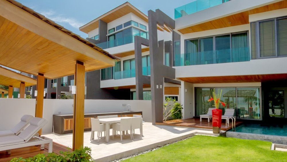 Property image - full photo 2