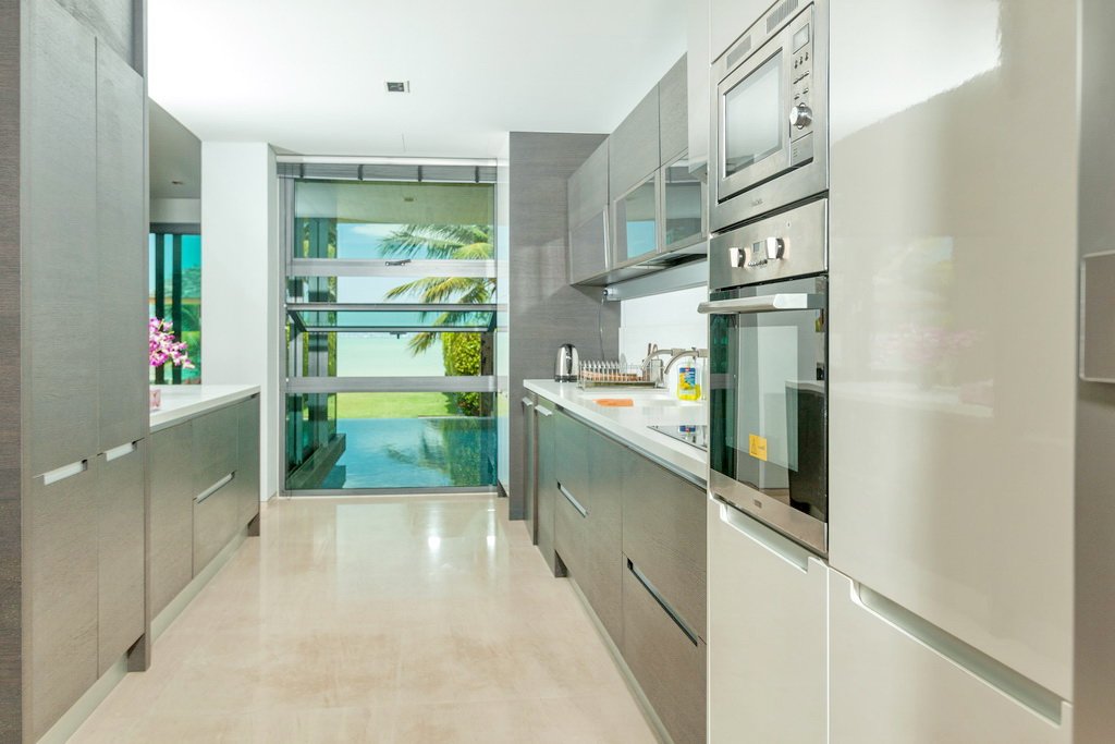 Property image - full photo 16