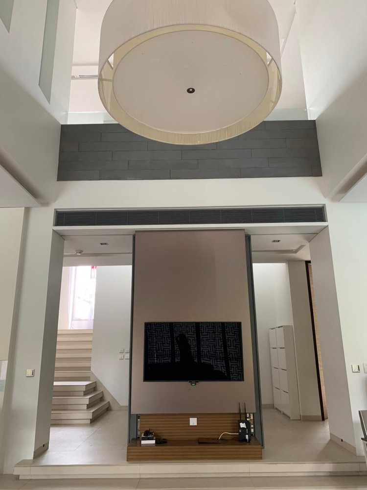 Property image - full photo 13