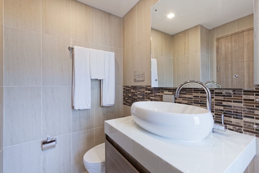 Property image - full photo 9