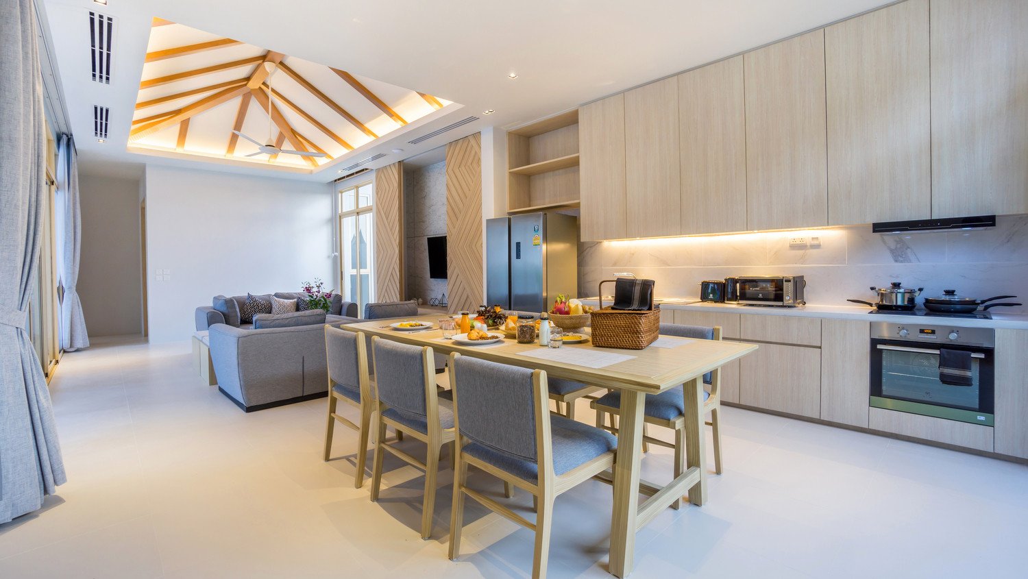 Property image - full photo 20