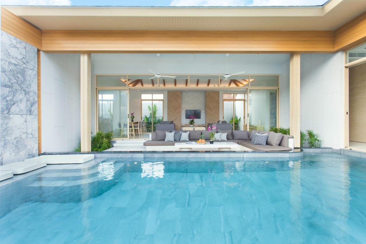 Property image - full photo 6