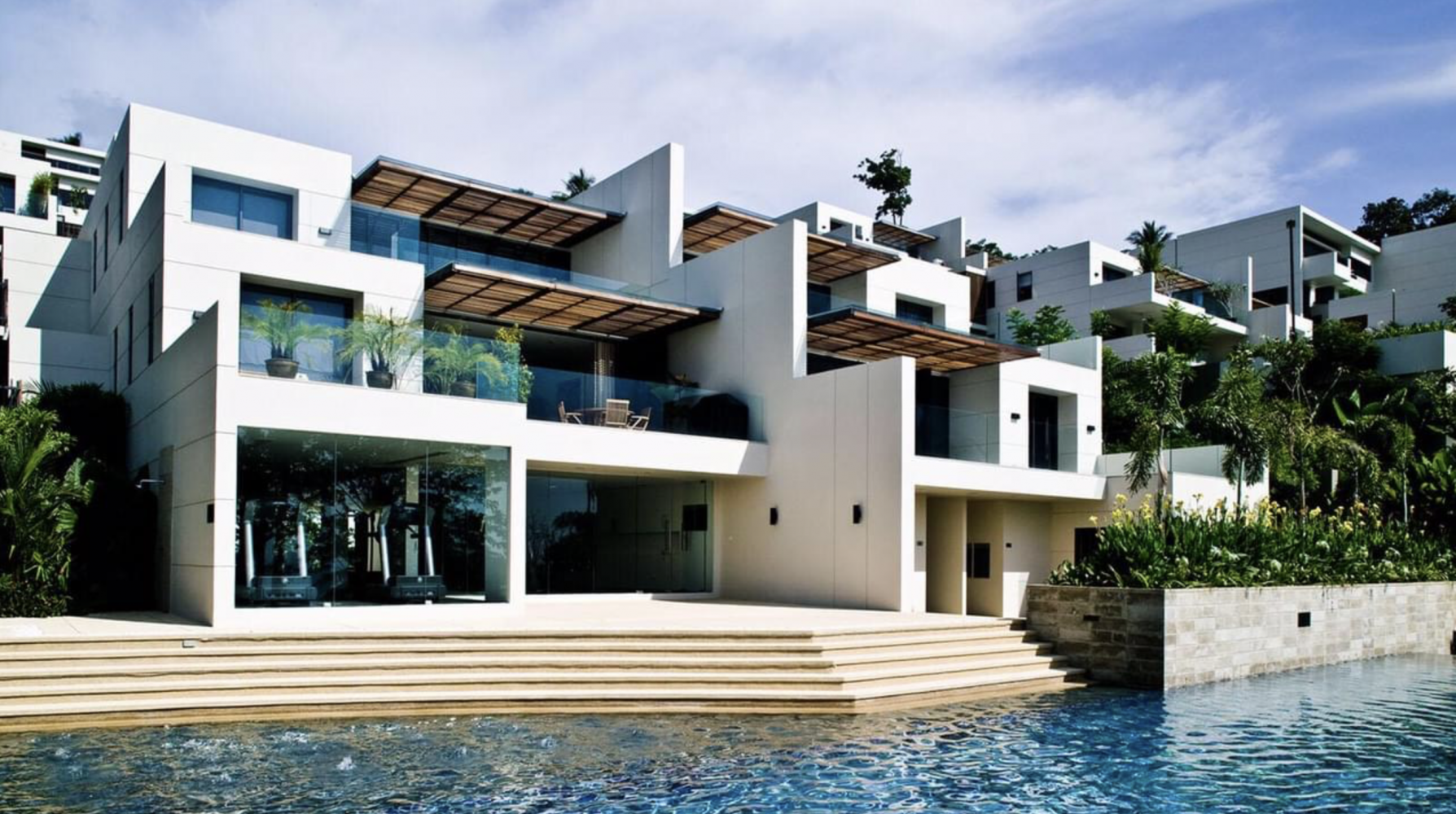 Property image - full photo 5