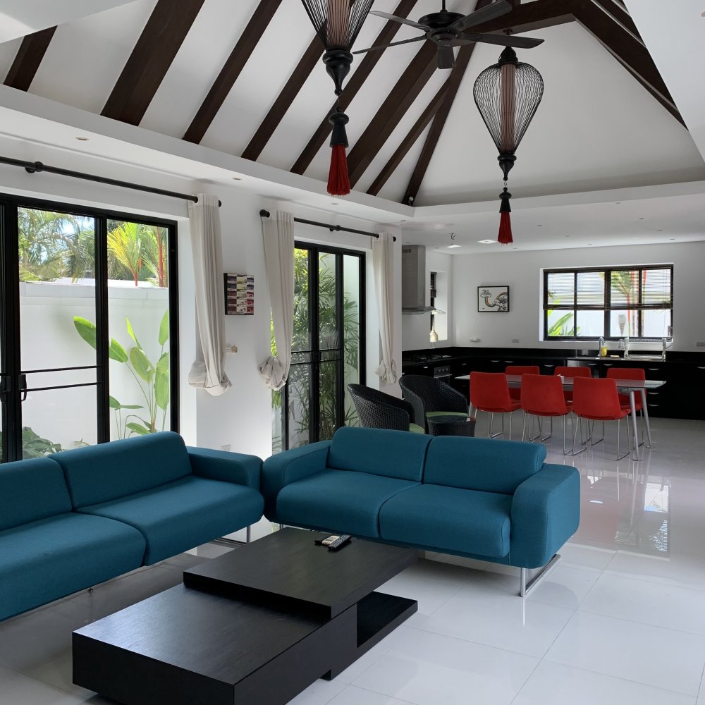 Property image - full photo 5