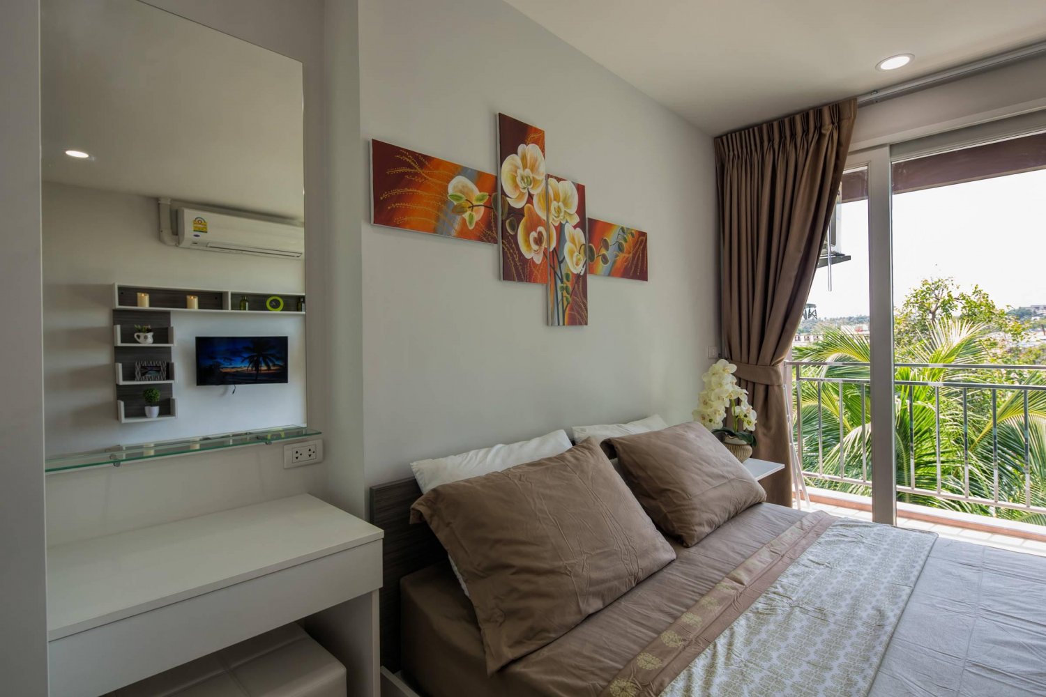 Property image - full photo 21