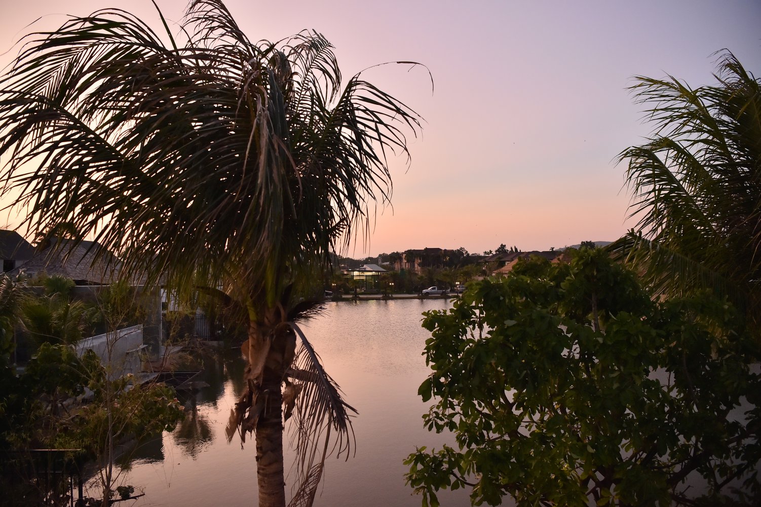 Property image - full photo 14