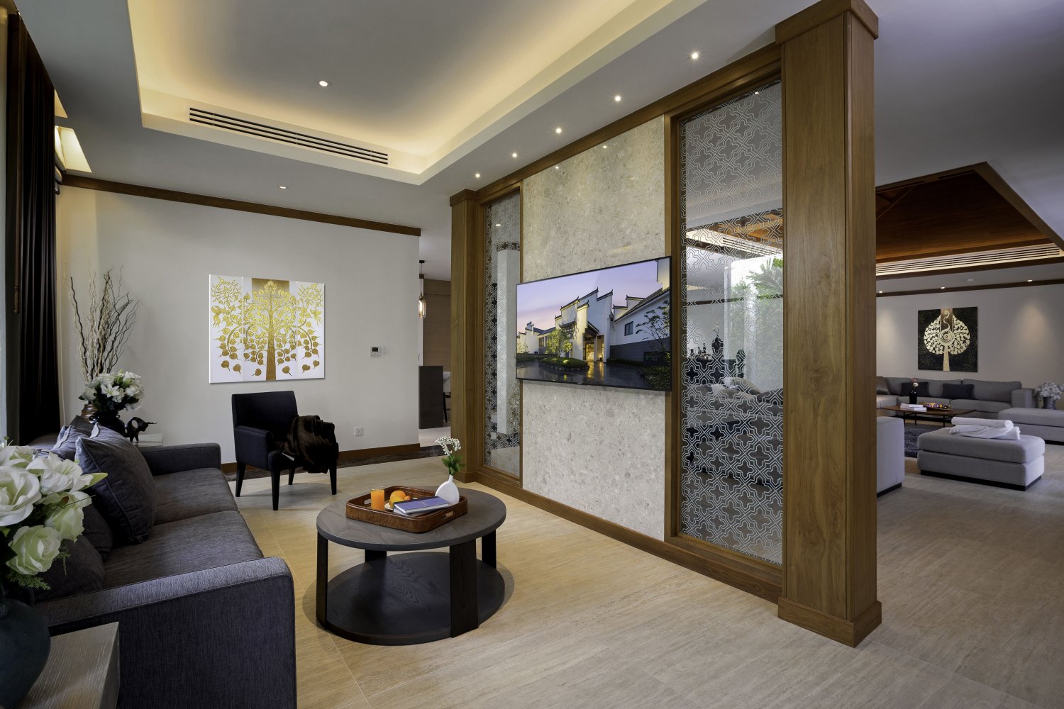 Property image - full photo 11