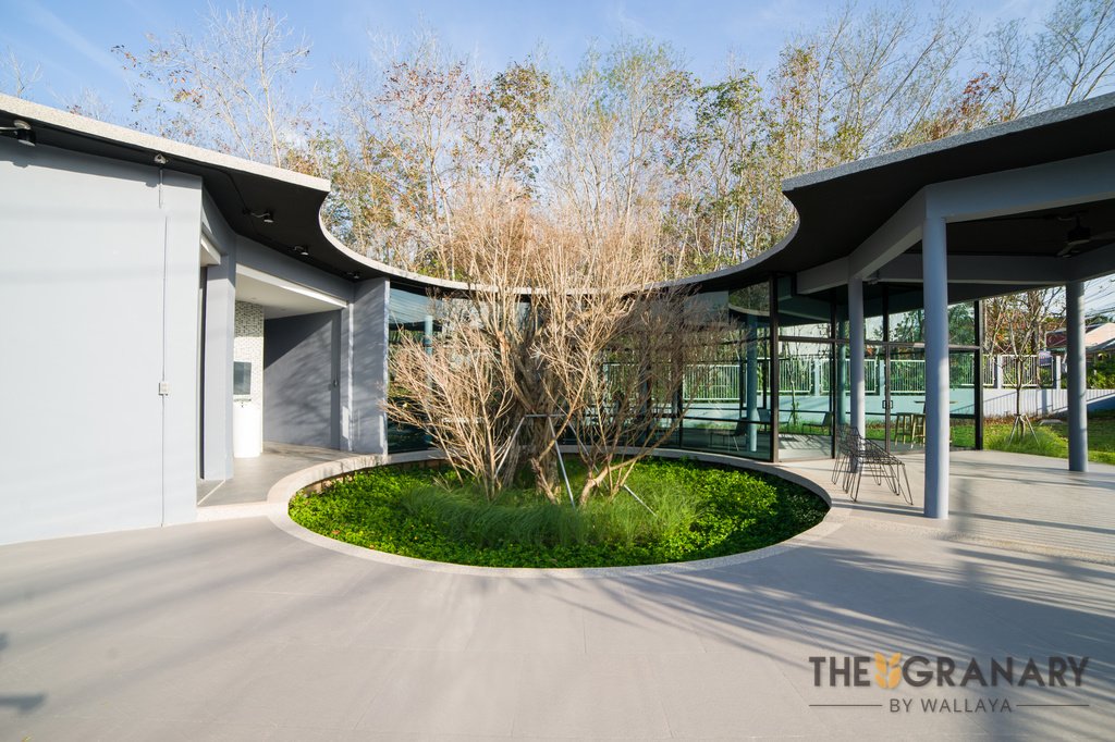 Property image - full photo 6