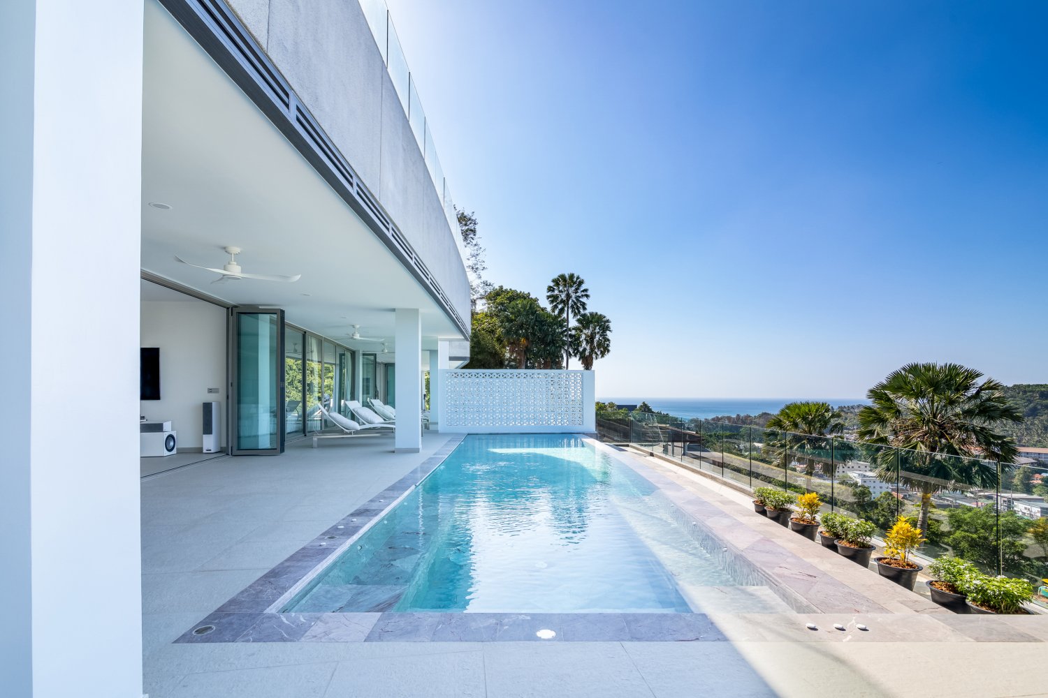 Property image - full photo 7
