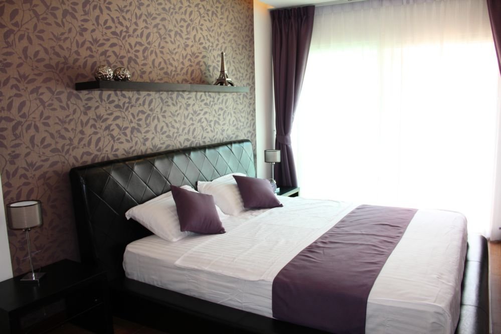 Property image - full photo 14