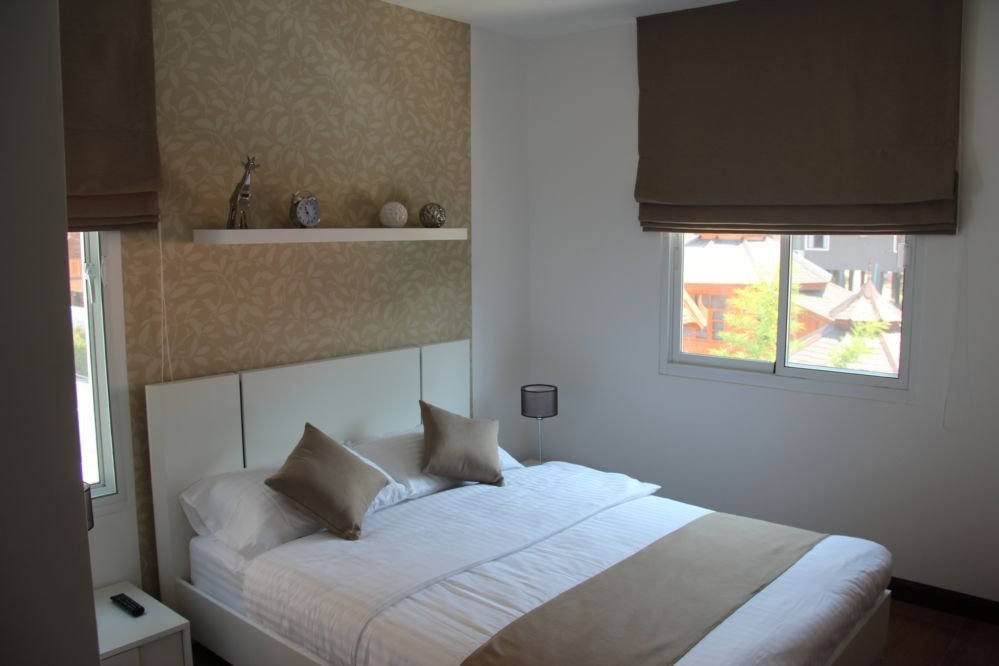 Property image - full photo 13