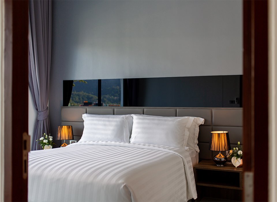 Property image - full photo 18