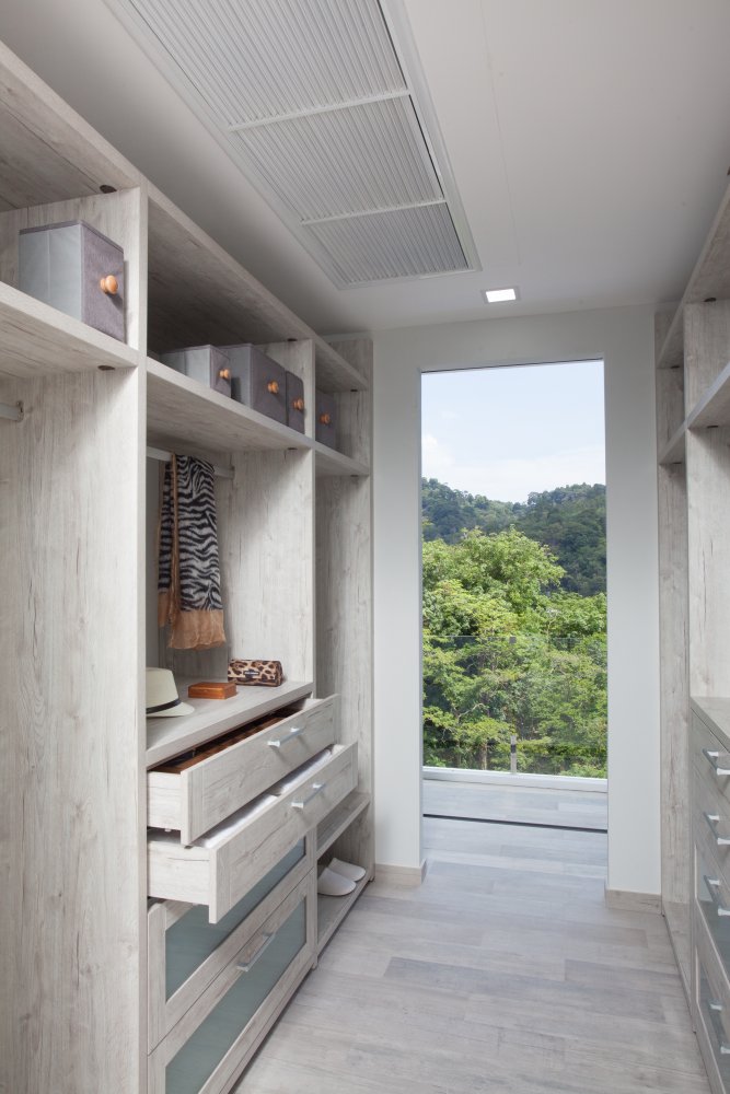 Property image - full photo 10