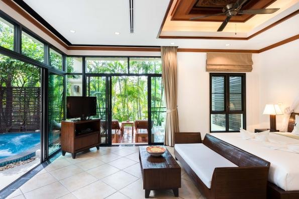 Property image - full photo 11