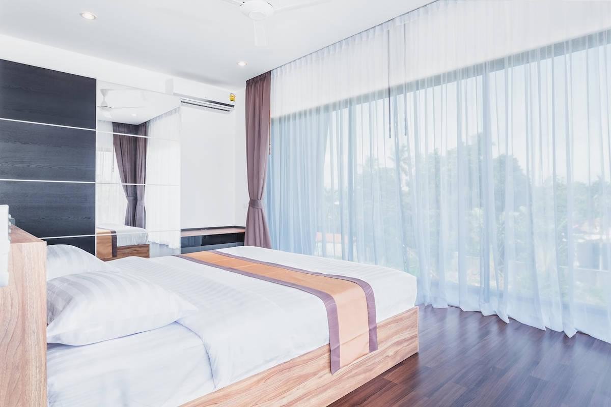 Property image - full photo 10