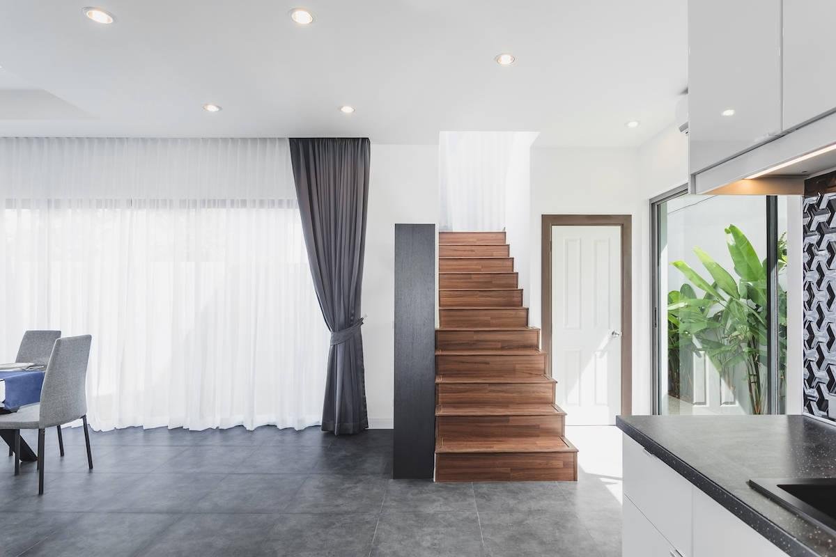 Property image - full photo 4