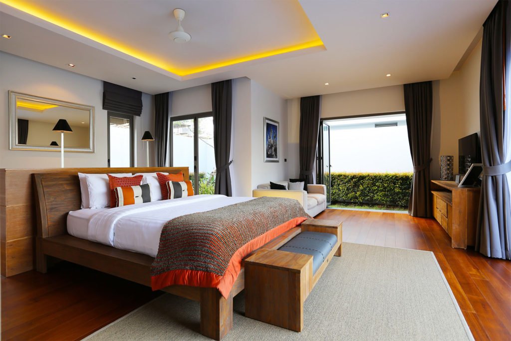 Property image - full photo 10