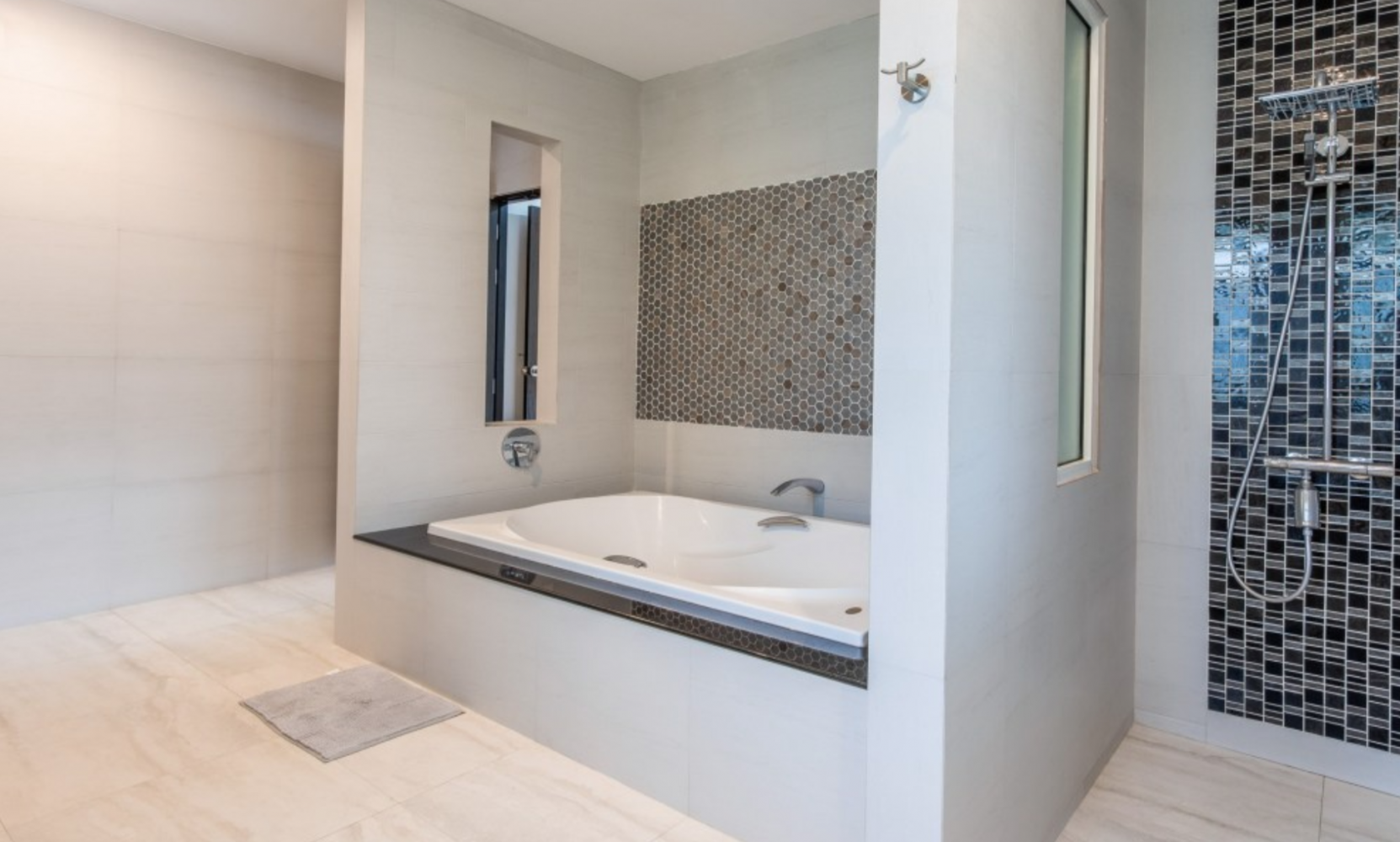 Property image - full photo 26