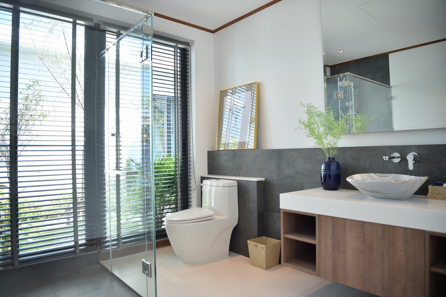 Property image - full photo 39