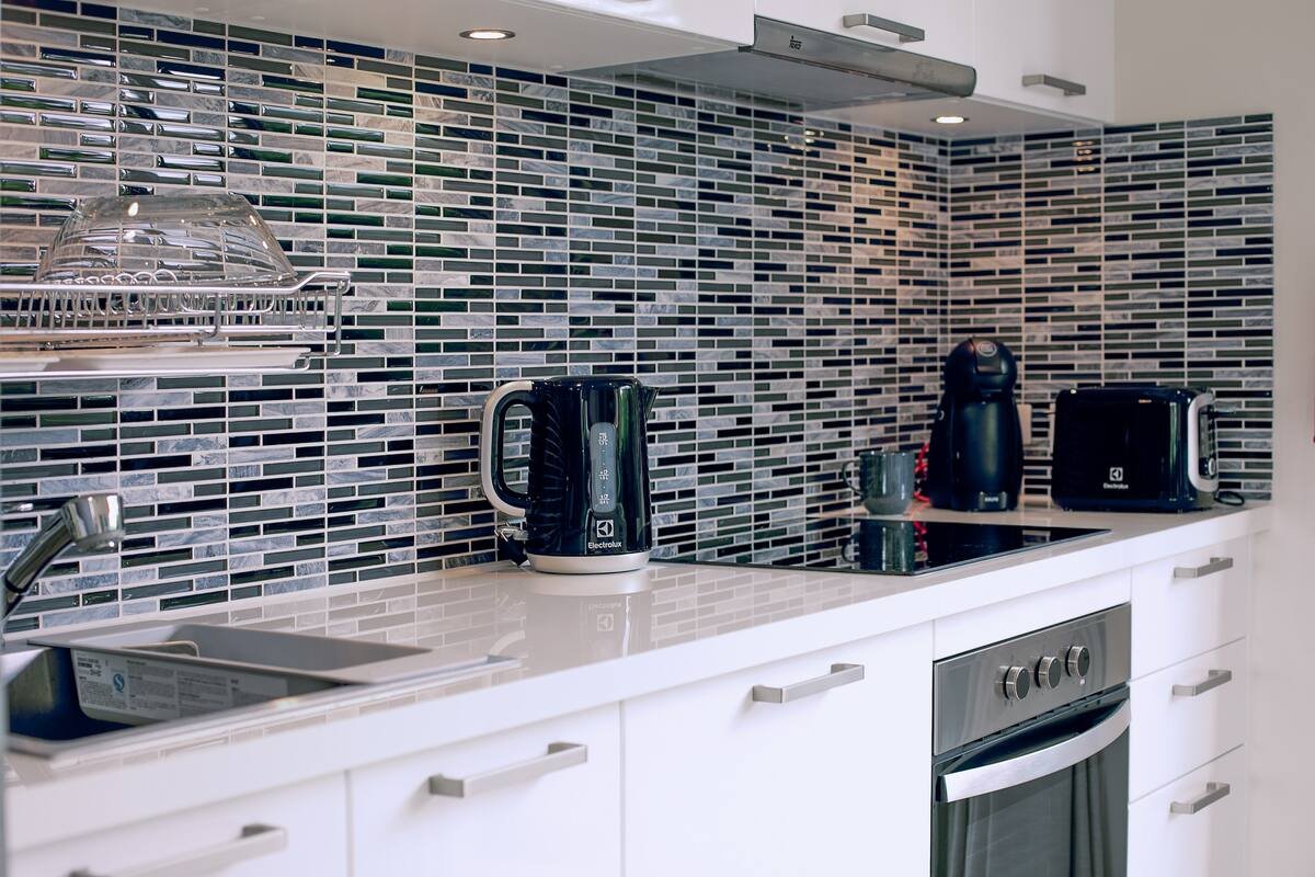 Property image - full photo 16