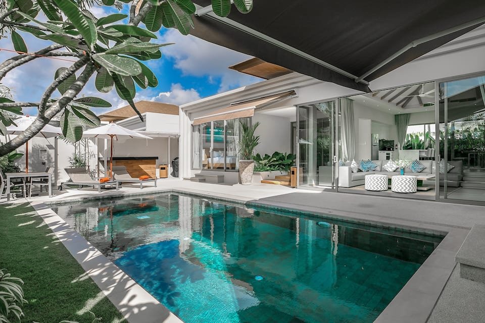 Property image - full photo 1