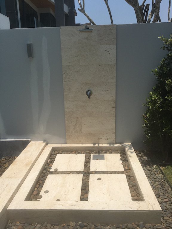 Property image - full photo 10