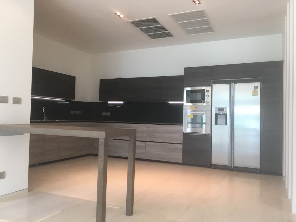 Property image - full photo 14