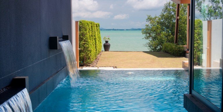 Property image - full photo 6