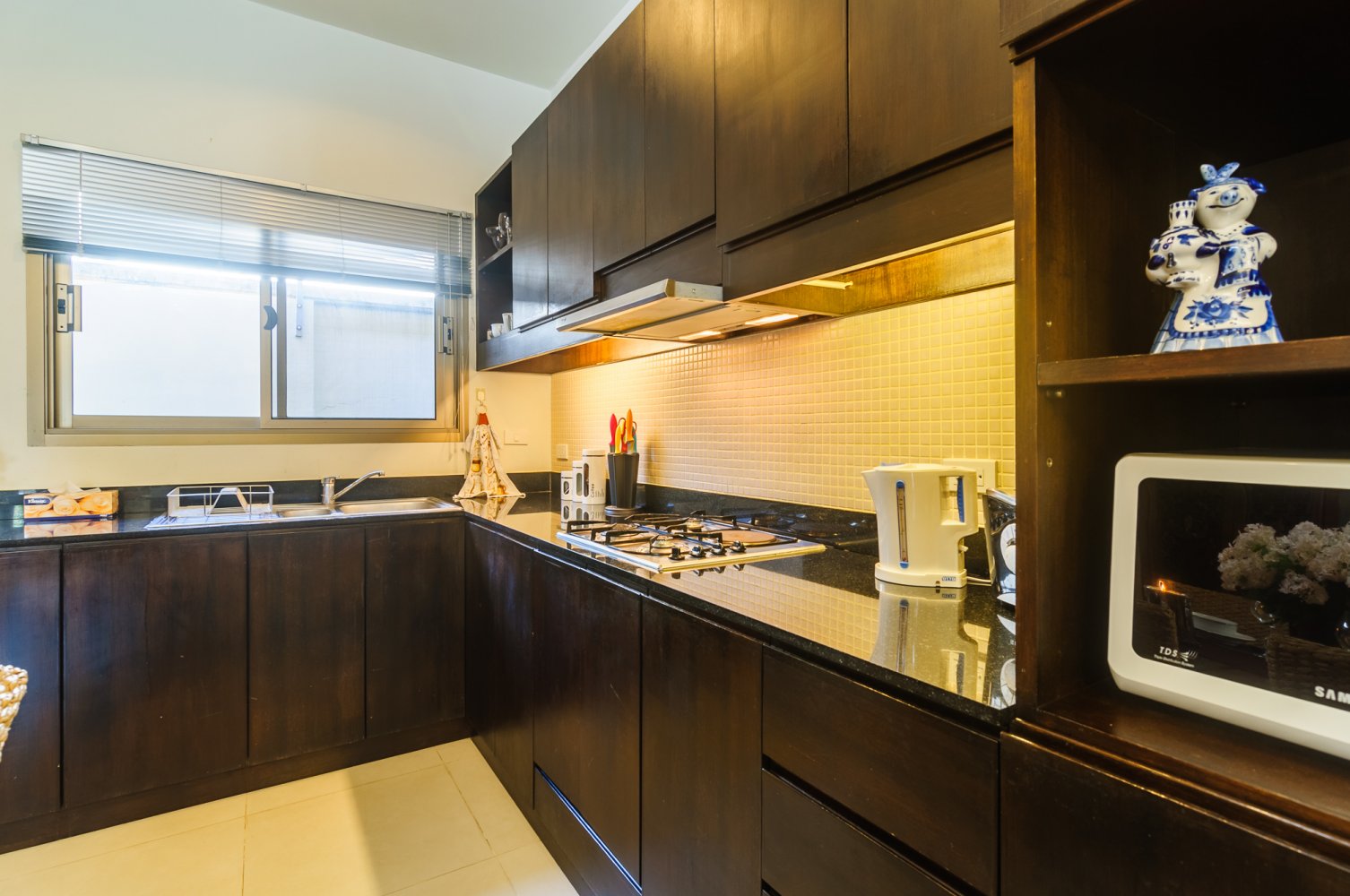 Property image - full photo 36