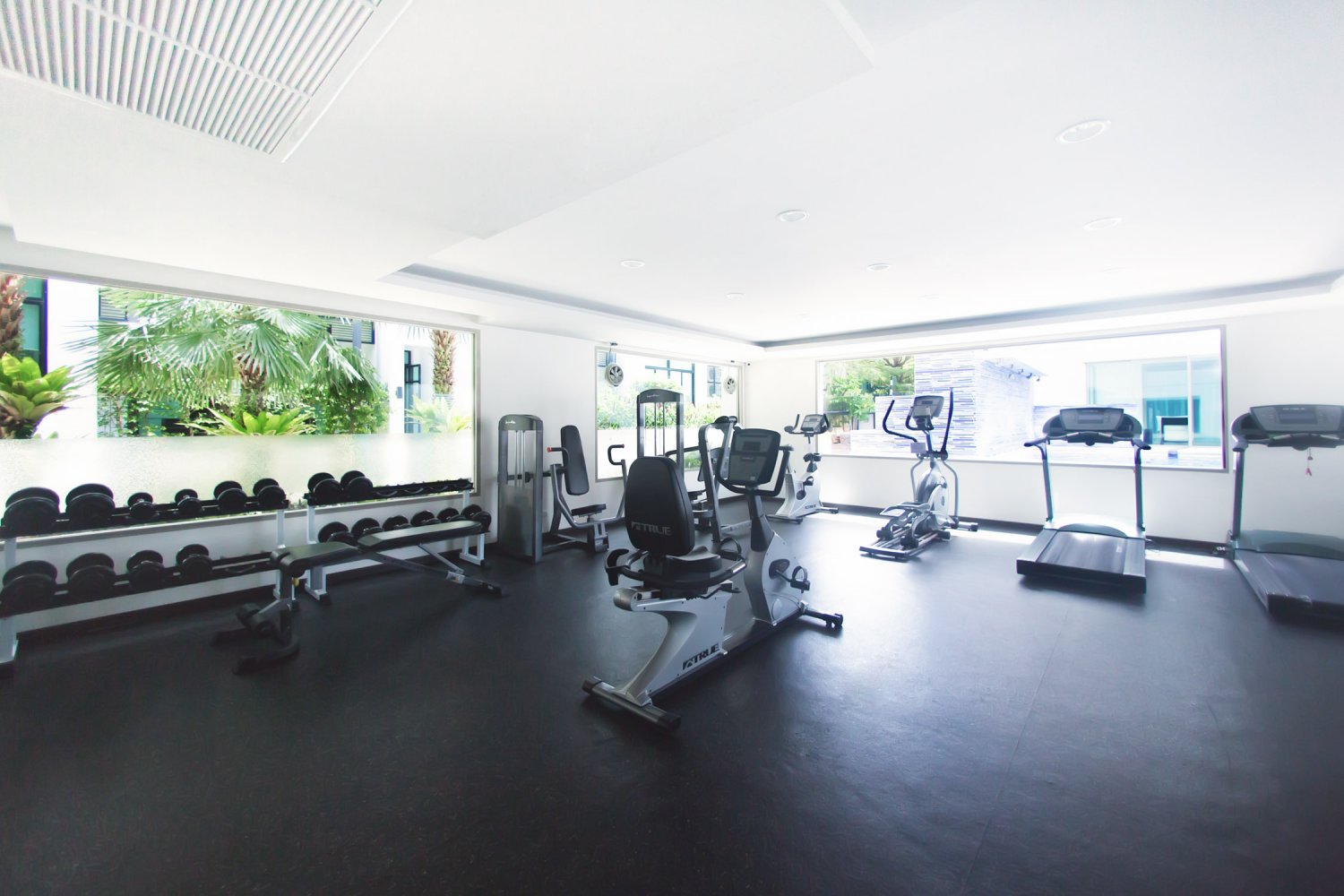 Property image - full photo 16