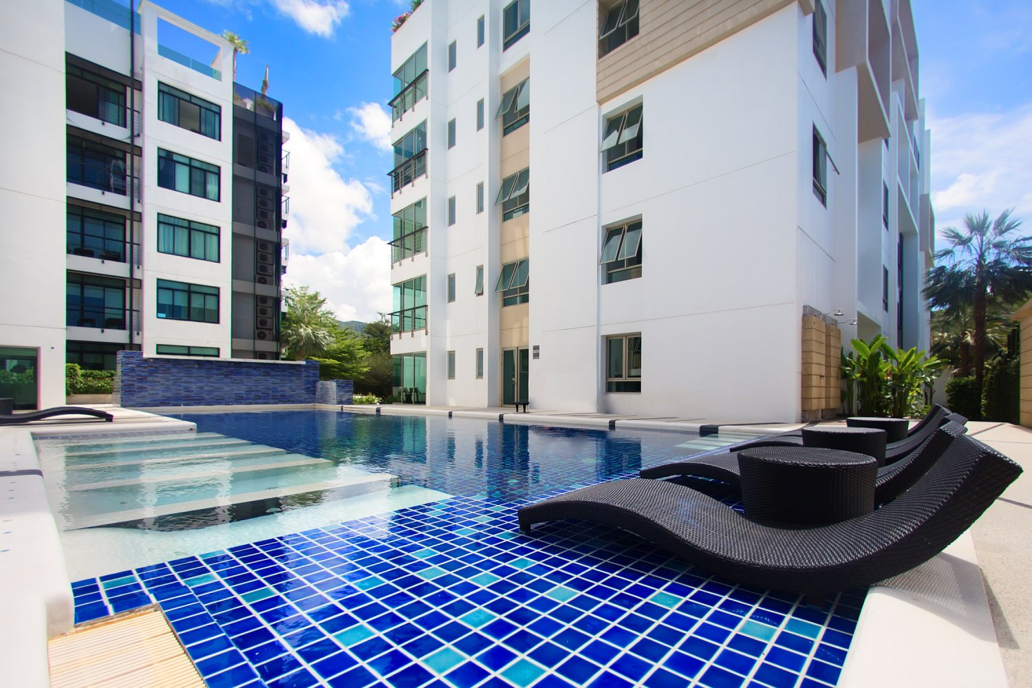 Property image - full photo 10
