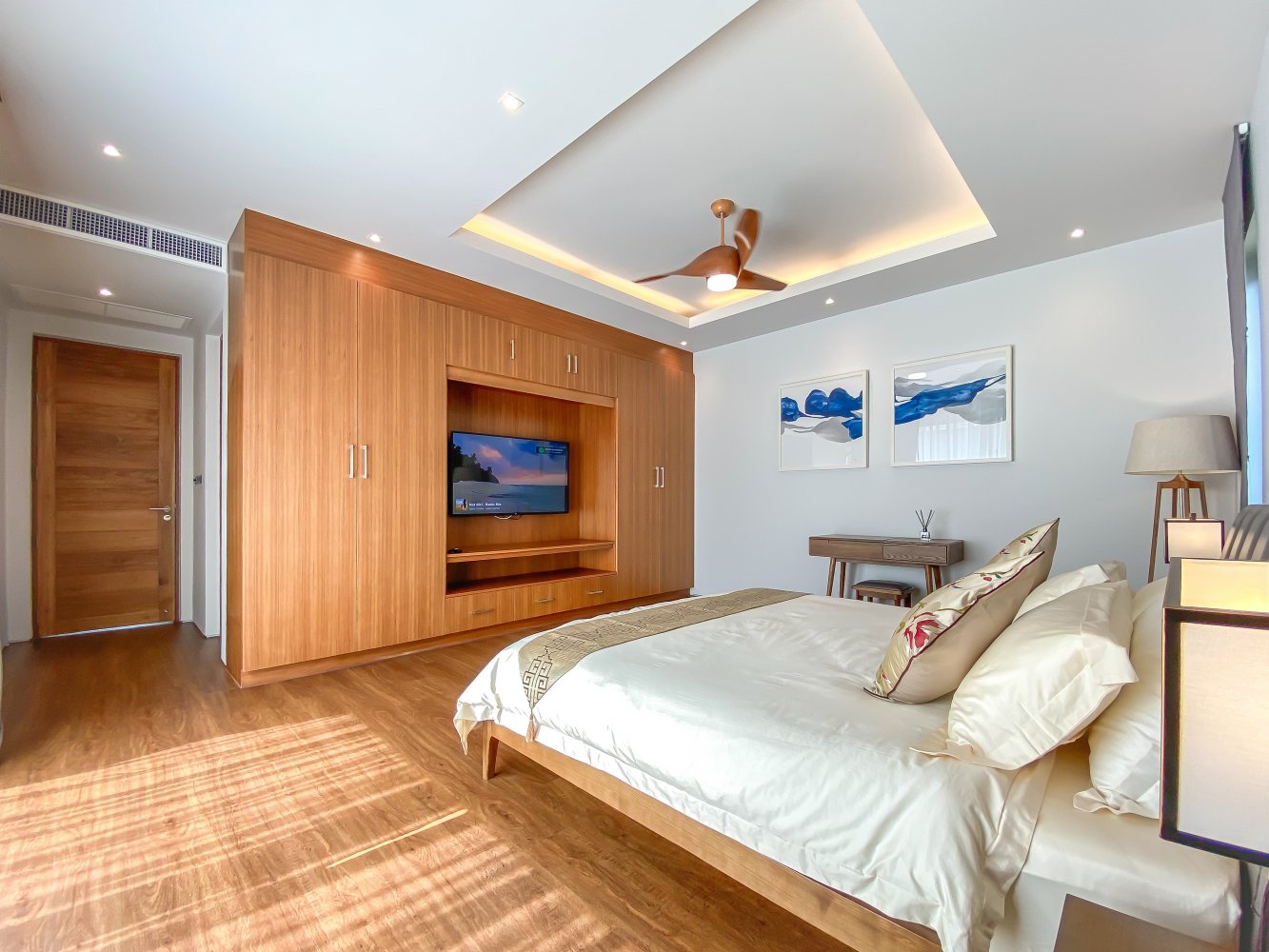 Property image - full photo 42