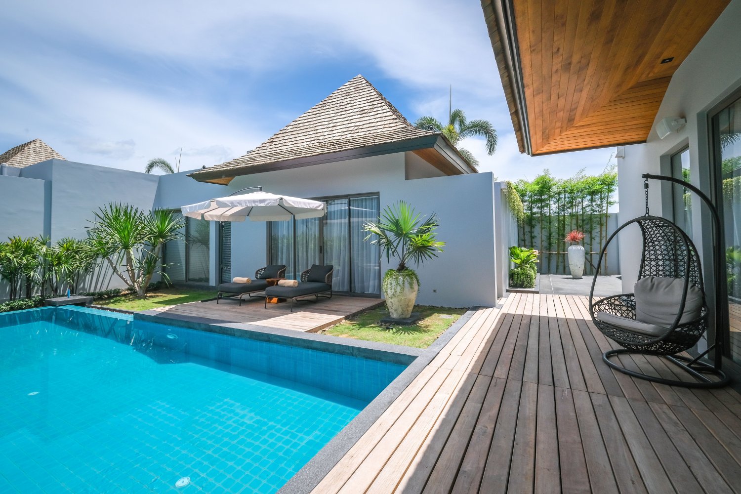 Property image - full photo 4