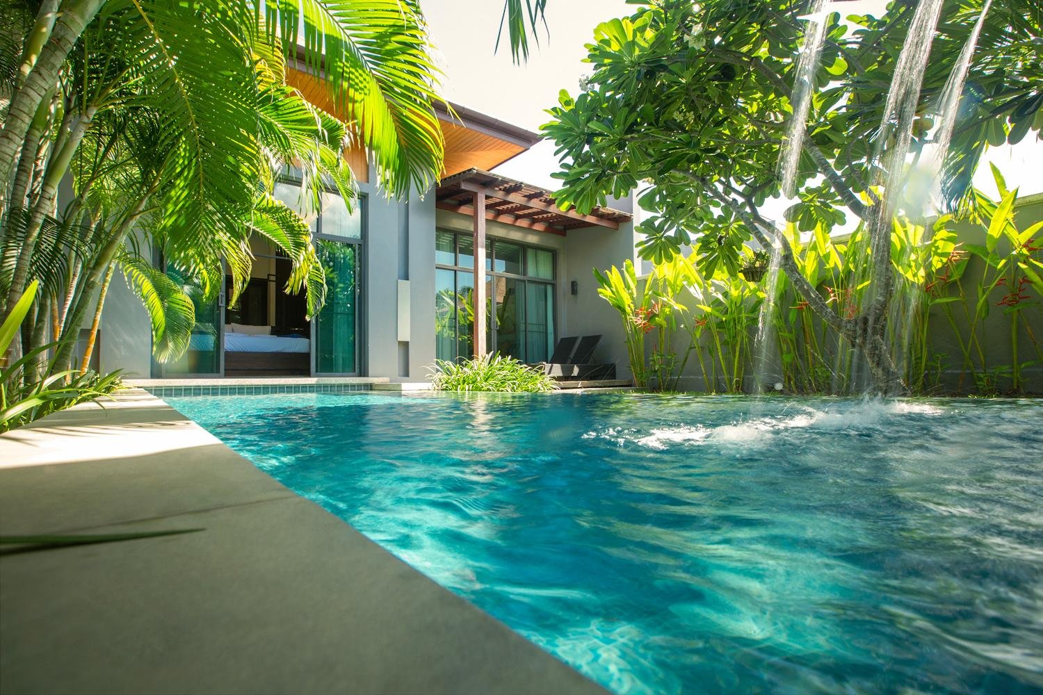 Property image - full photo 3