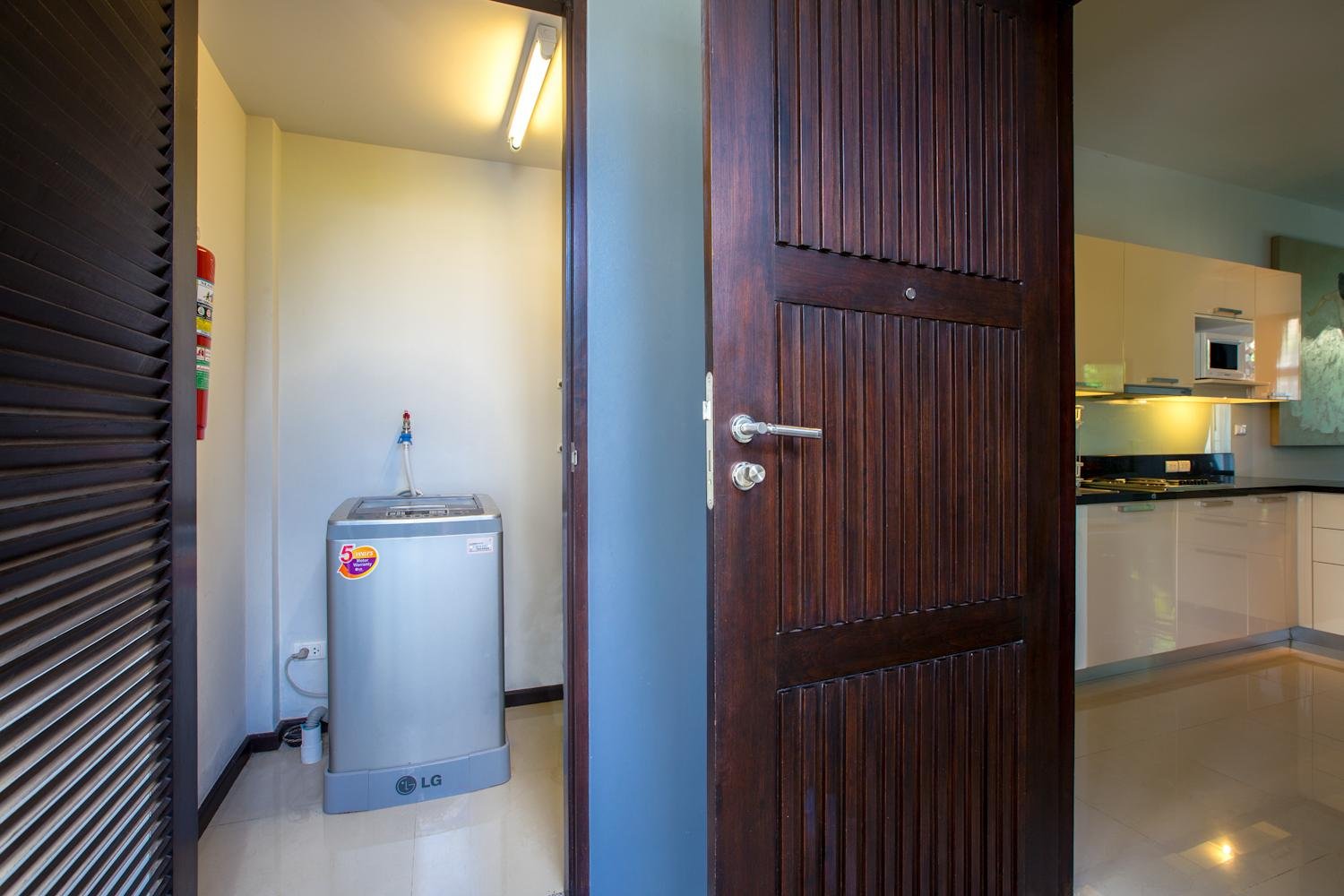 Property image - full photo 21