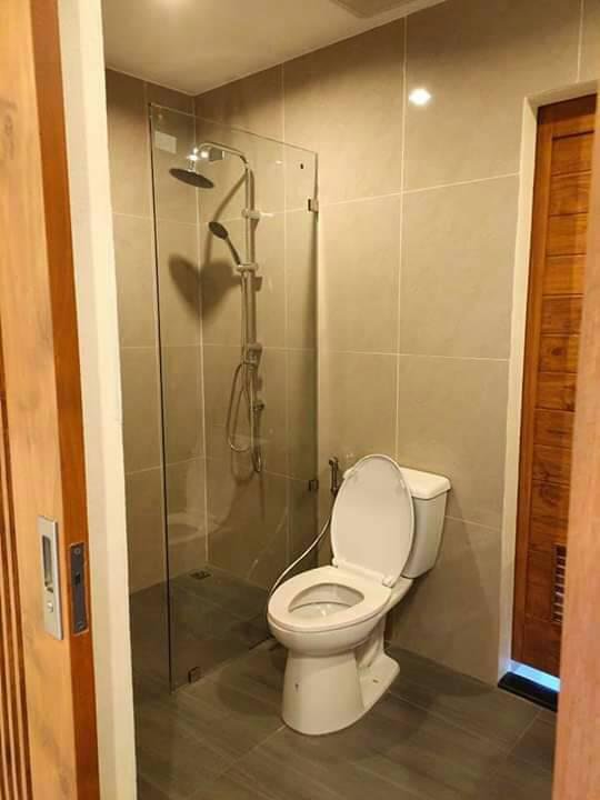 Property image - full photo 12