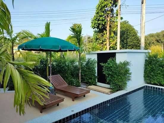 Property image - full photo 2