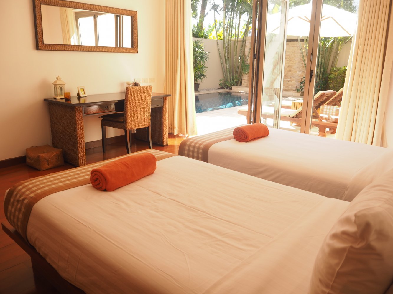 Property image - full photo 13