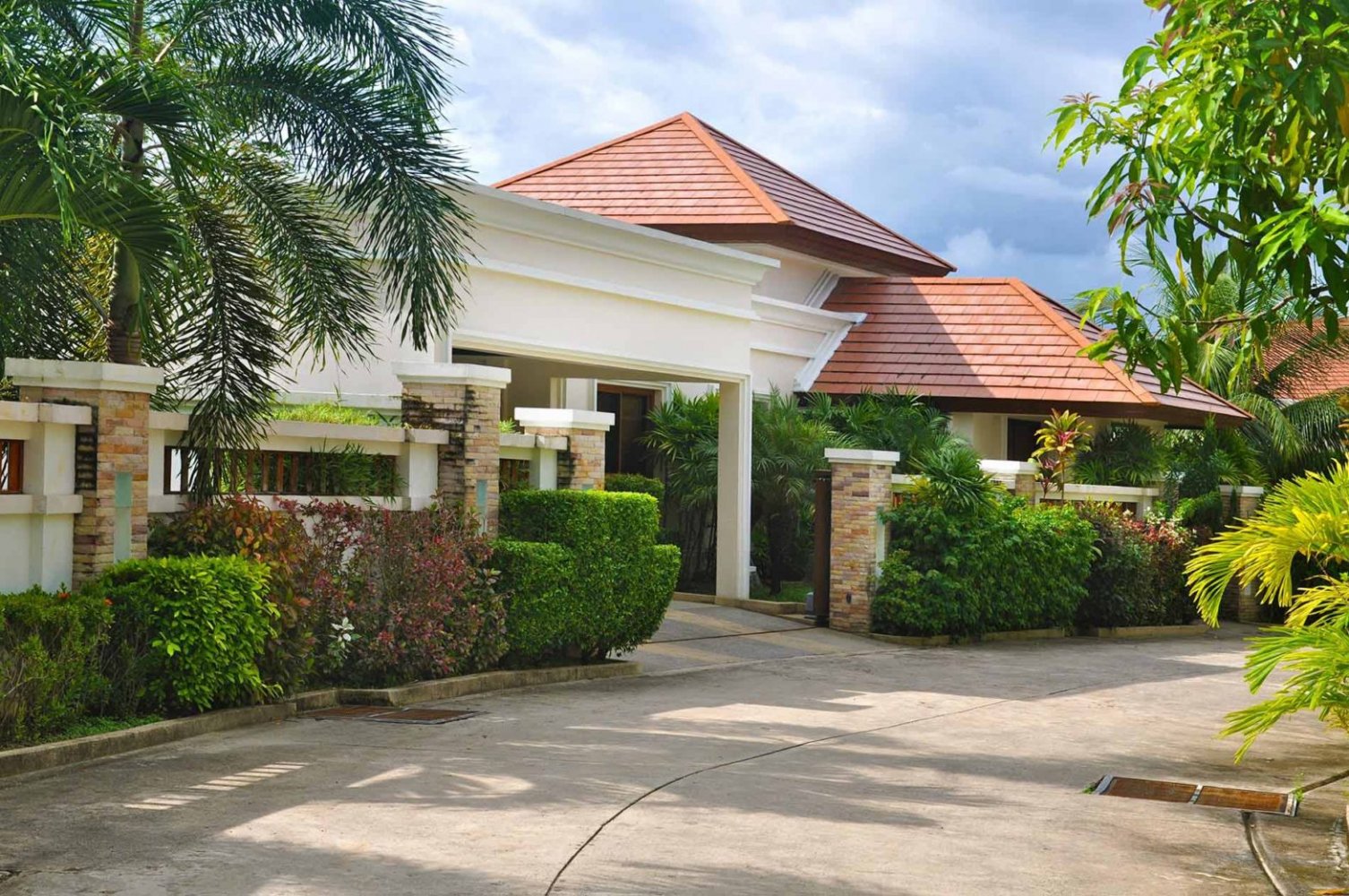 Property image - full photo 10