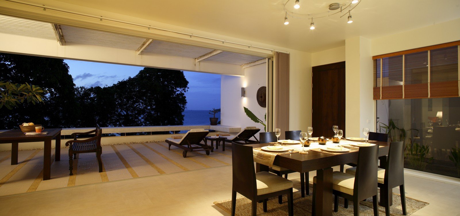 Property image - full photo 6
