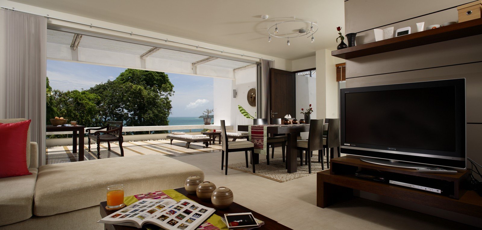 Property image - full photo 5