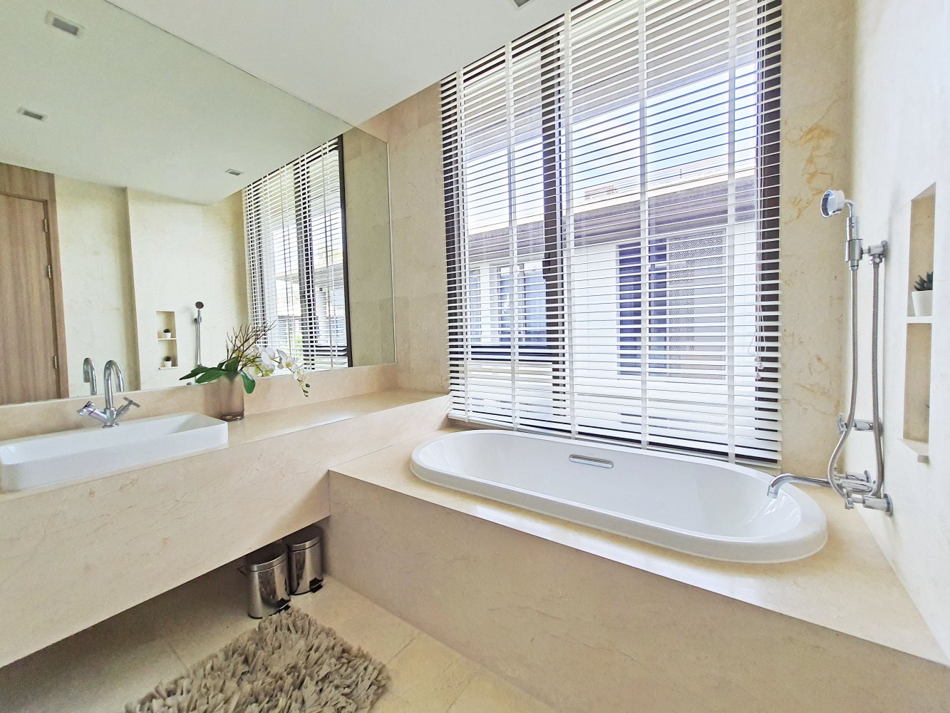Property image - full photo 27