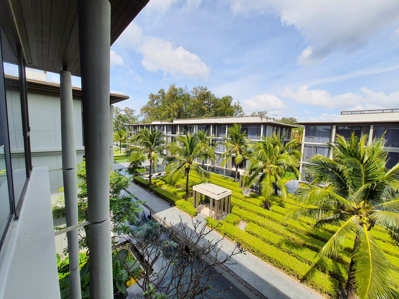 Property image - full photo 2
