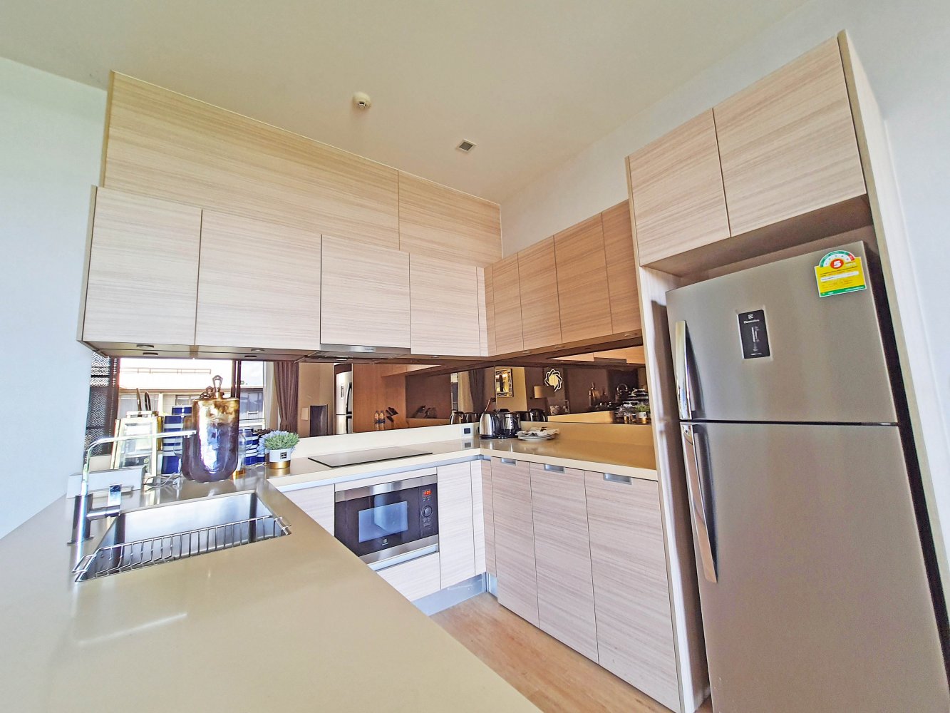 Property image - full photo 14
