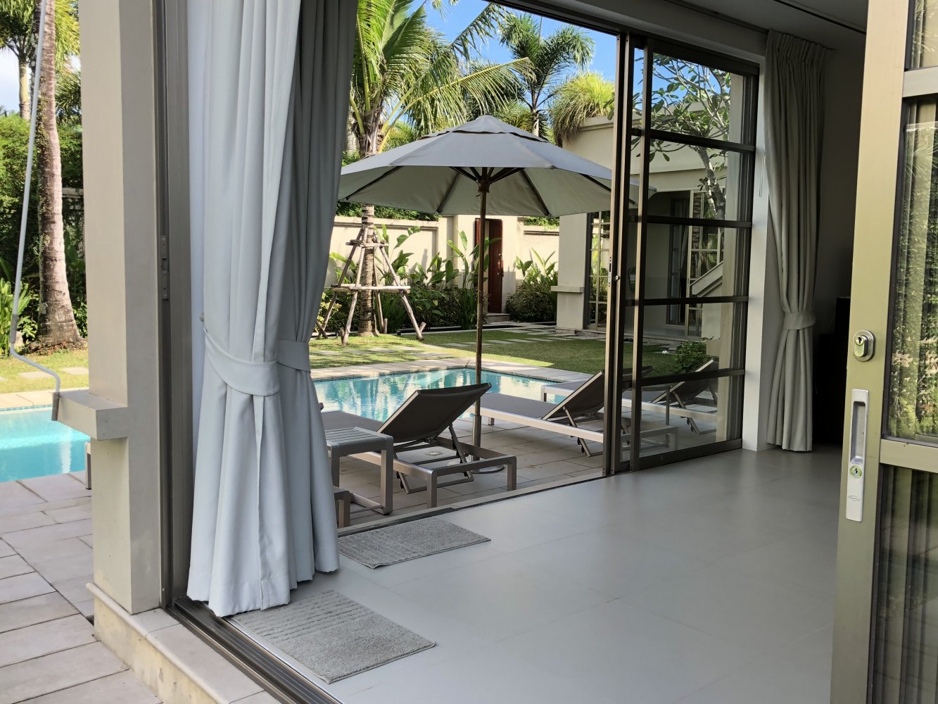 Property image - full photo 15