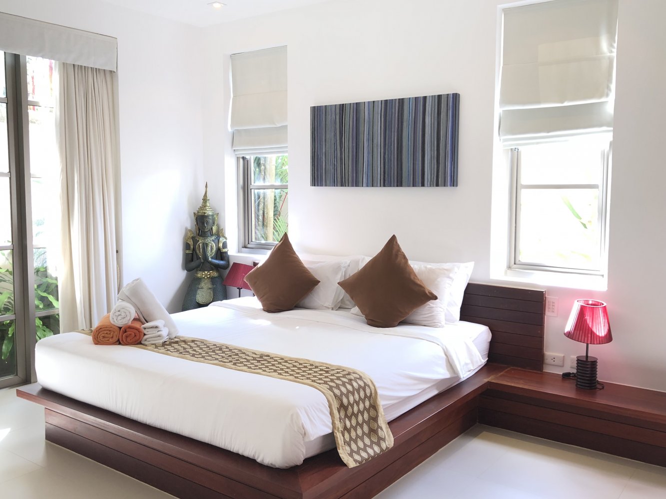 Property image - full photo 8