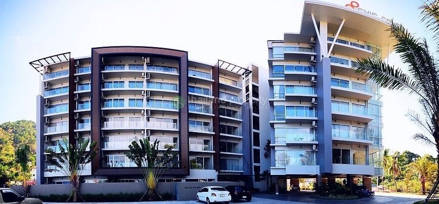 Property image - full photo 2